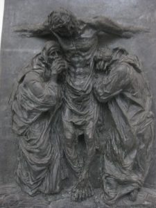 7. Station: Jesus stirbt am Kreuz